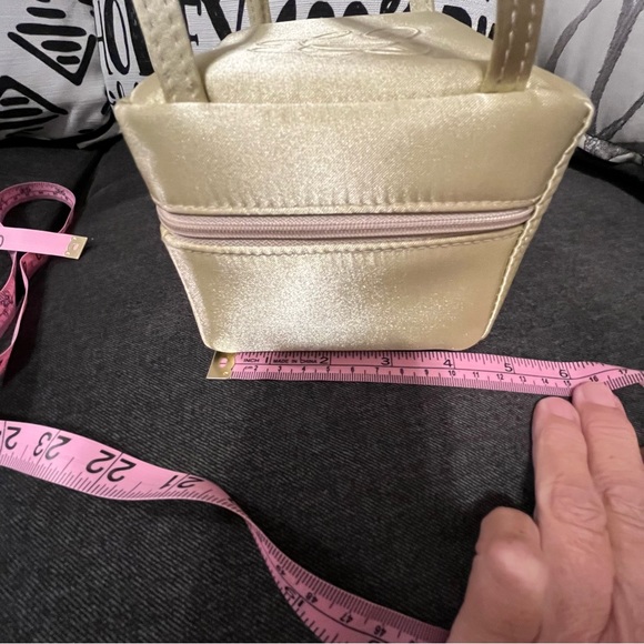 Guerlain Purse / Bag - Picture 10 of 11